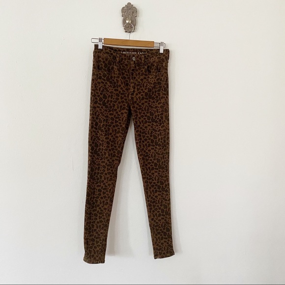 American Eagle Super Hi-Rise Jegging Cheetah Print - Picture 2 of 5